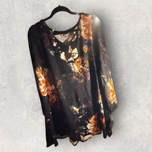 LulaRoe Elizabeth V-neck Long Sleeve 2XL Floral Print NWT